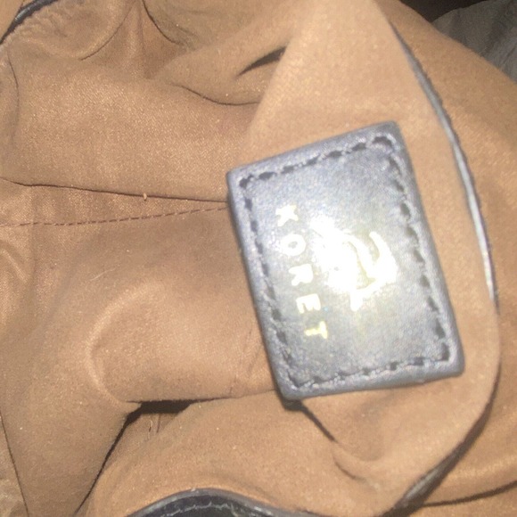 KORET New York TUDOR ZIP POUCH Clutch Purse Bag Black‎ Pre Owned - Picture 10 of 15